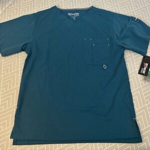 Greys anatomy men’s scrub top NWT